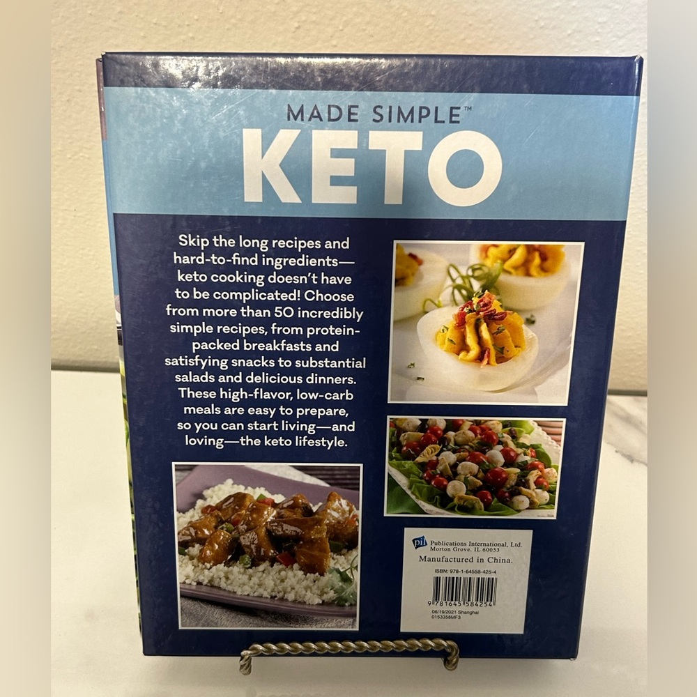 Keto Made Simple‎ Cook Book - Picture 4 of 4